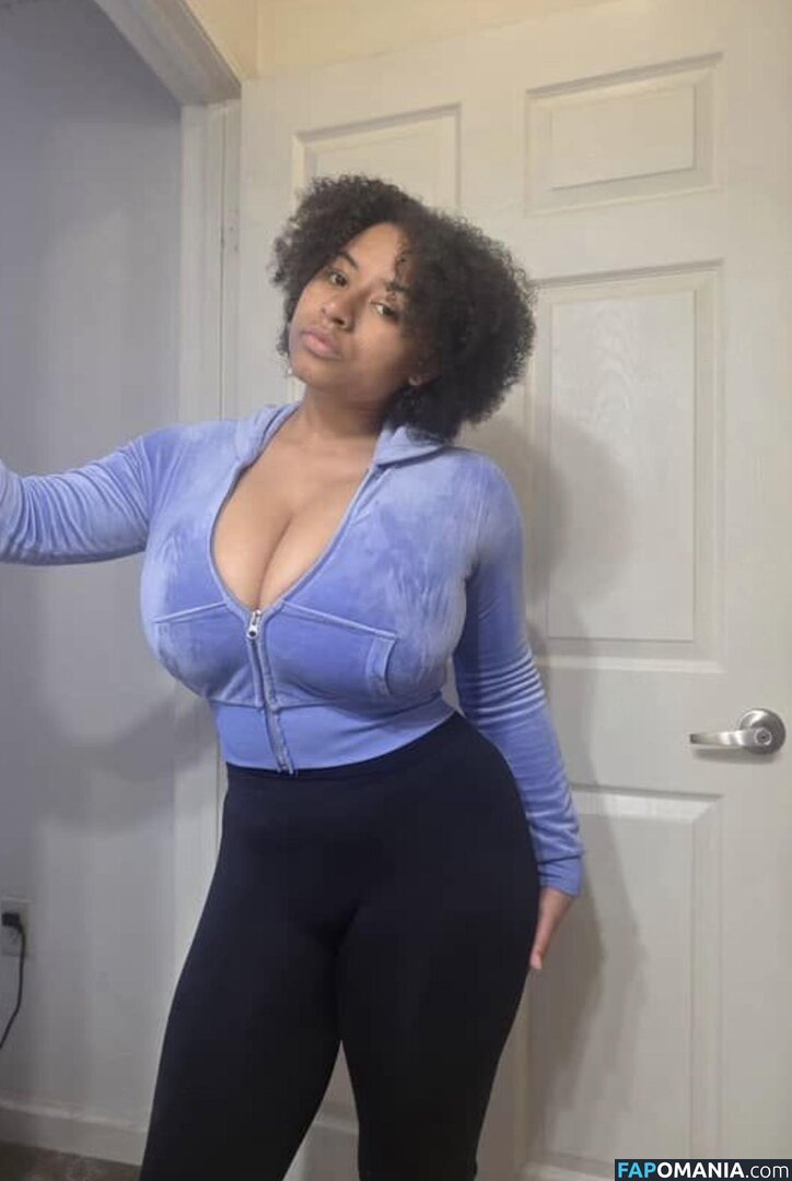 Dina / coco_ppop01 / cocopeepshow Nackt OnlyFans  Geleaktes Foto #9
