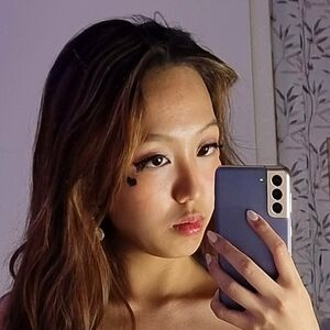 Contentasianfeetwaifu