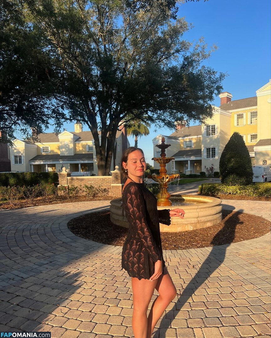 Courtney Sarault / court_sarault / courtsarault / https: Nackt OnlyFans  Geleaktes Foto #20