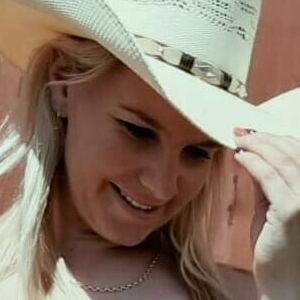 Cowgirllacy1
