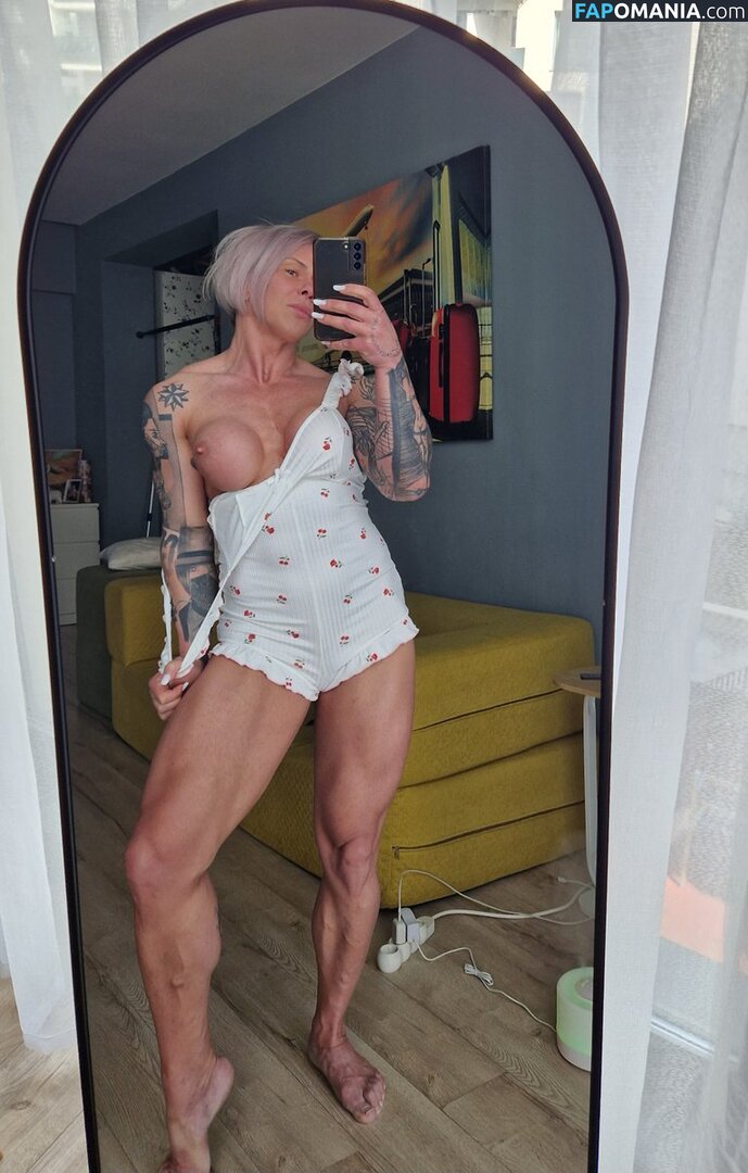 chelseypleasant / crazyxbody / https: / musclegirlxxx Nackt OnlyFans  Geleaktes Foto #216
