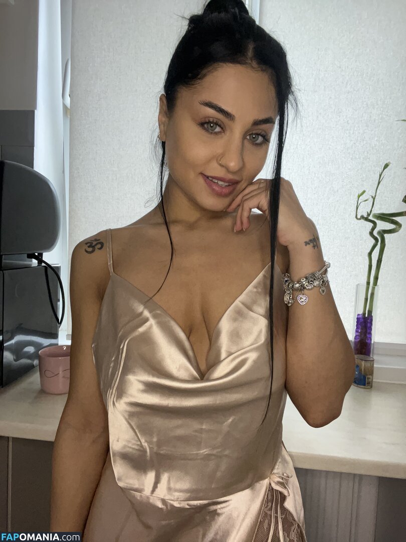 Lexabea_1 / crewkaarina / thekaarina Nackt OnlyFans  Geleaktes Foto #8