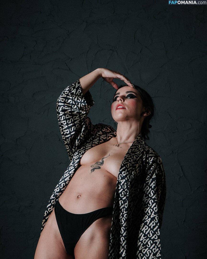 crismaia97 / maiaserena / user Nackt OnlyFans  Geleaktes Foto #13