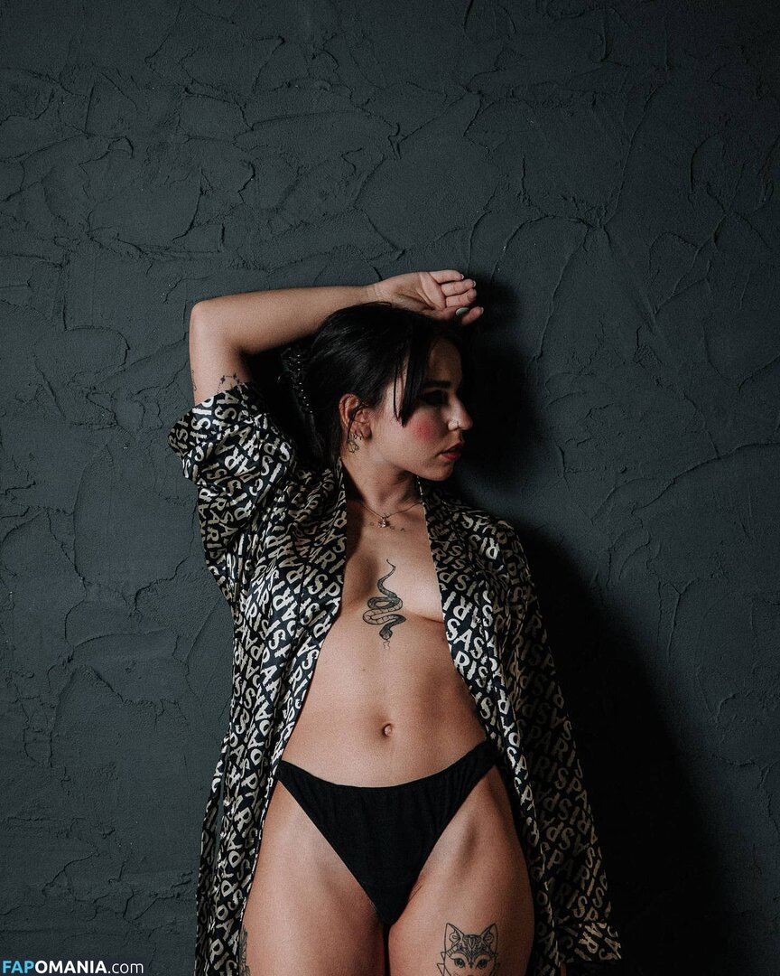 crismaia97 / maiaserena / user Nackt OnlyFans  Geleaktes Foto #14