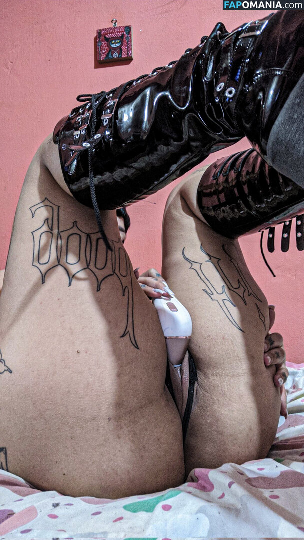 Ass / Curvymilftwinkletoes / Goodgirlwbadhabits / Thigh Stretch Marks / busty_nurse / https: / leximoonn / ravenangel1124 / ravenangel112415 Nackt OnlyFans  Geleaktes Foto #79