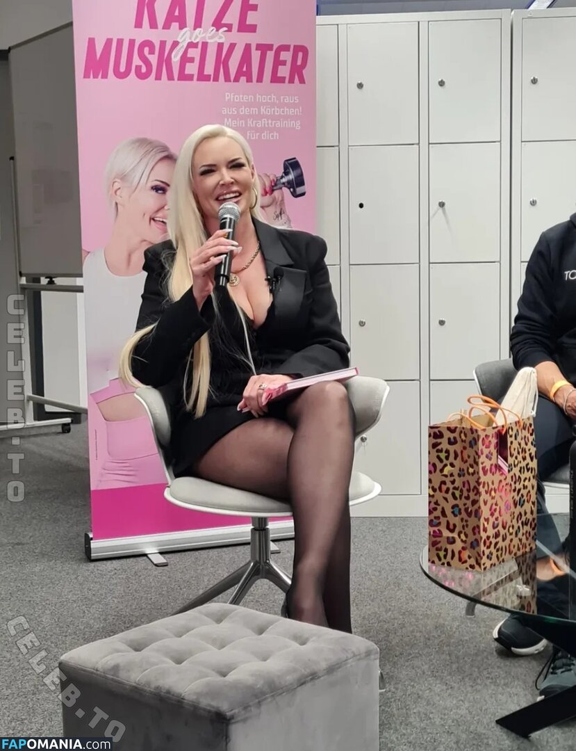 Daniela Katzenberger / danielakatzenberger / katzenberger.daniela Nackt OnlyFans  Geleaktes Foto #3