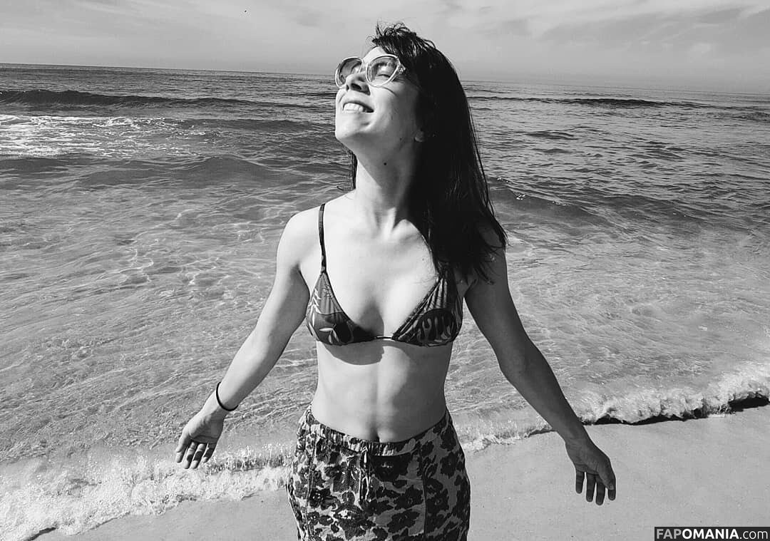 Daphne Bozaski / daphnebozaski Nackt OnlyFans  Geleaktes Foto #2