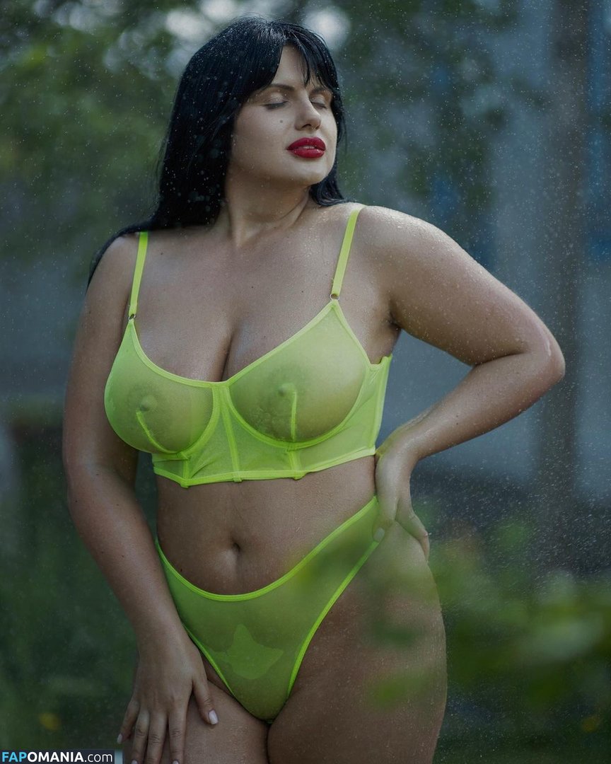 Dasha Dashany / dashany91 / u84526145 Nackt OnlyFans  Geleaktes Foto #3