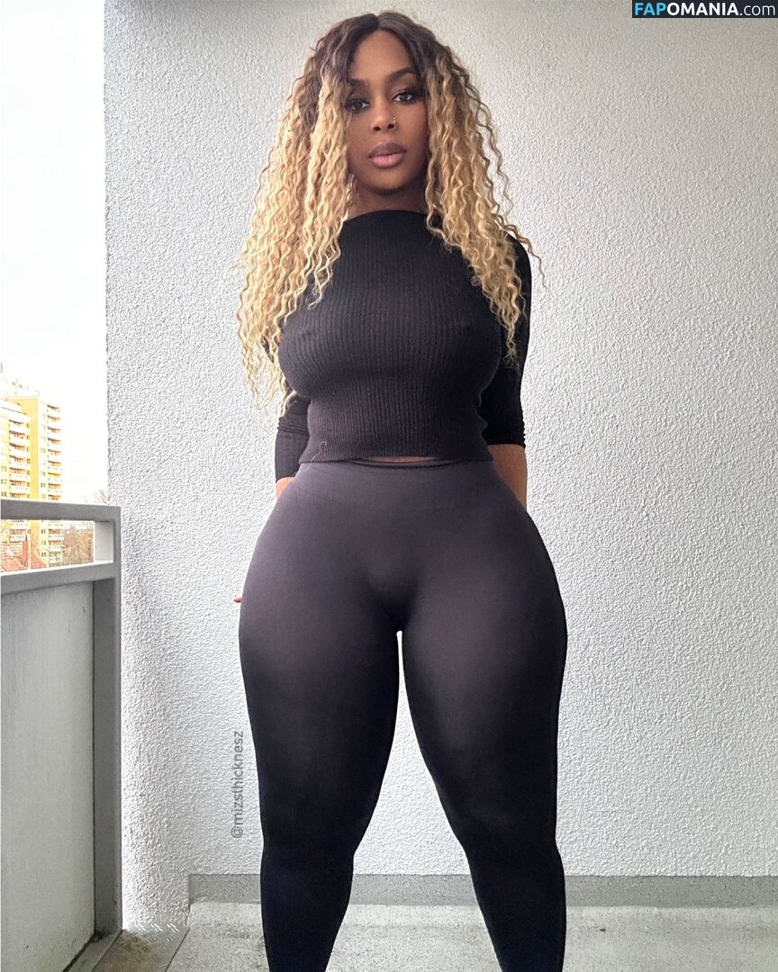 Deborah Olawovin, Mizsthicknesz / mizsthicknesz Nackt OnlyFans  Geleaktes Foto #5