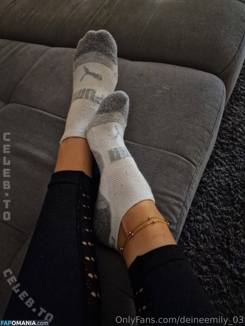 Deineemily / deineemily_03 Nackt OnlyFans  Geleaktes Foto #4