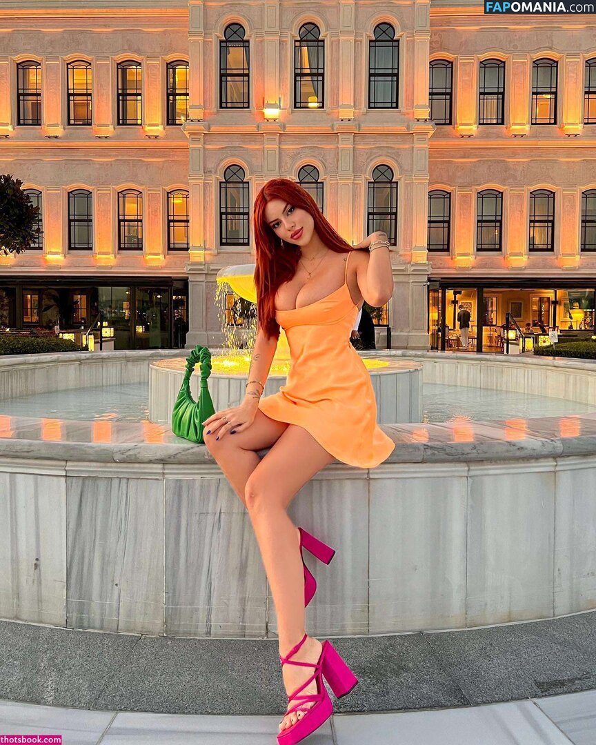 Demet Öztürk Nackt OnlyFans  Geleaktes Foto #5