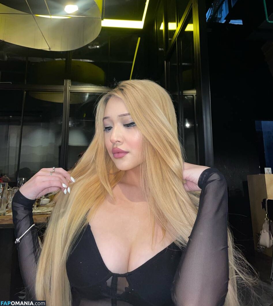 daenerystargaryenqueen / didaenerys Nackt OnlyFans  Geleaktes Foto #6