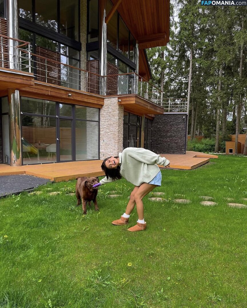 Dina Saeva / senoritasaeva Nackt OnlyFans  Geleaktes Foto #24