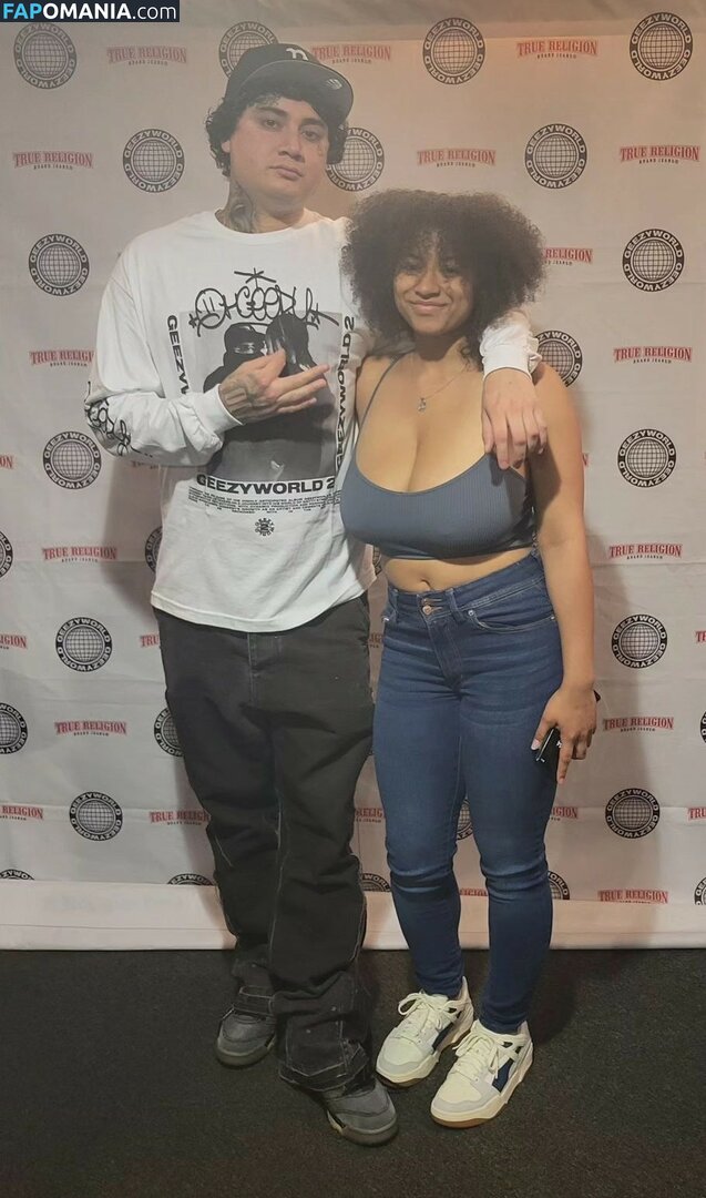 Dina / _ur_russian_dina / coco_ppop01 / dinadewgong Nackt OnlyFans  Geleaktes Foto #39