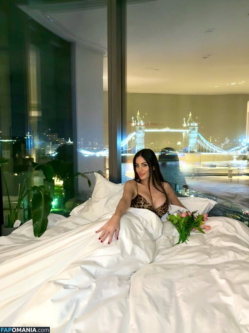 Dominique Hourani / DominiqueHorani / dominiquehourani / https: Nackt OnlyFans  Geleaktes Foto #2