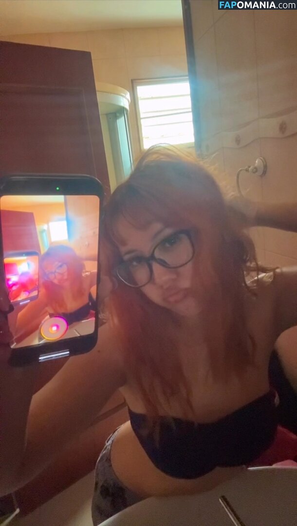 dumsillygirl / grlonwifi / https: Nackt OnlyFans  Geleaktes Foto #2