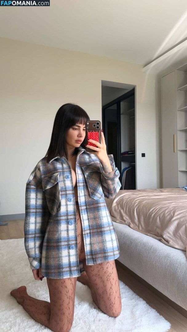 Ece Ronay / Eceronayofficial Nackt OnlyFans  Geleaktes Foto #4