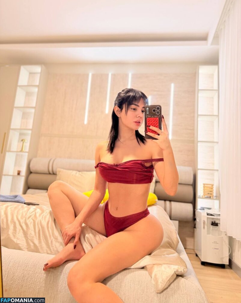 Ece Ronay / Eceronayofficial Nackt OnlyFans  Geleaktes Foto #11