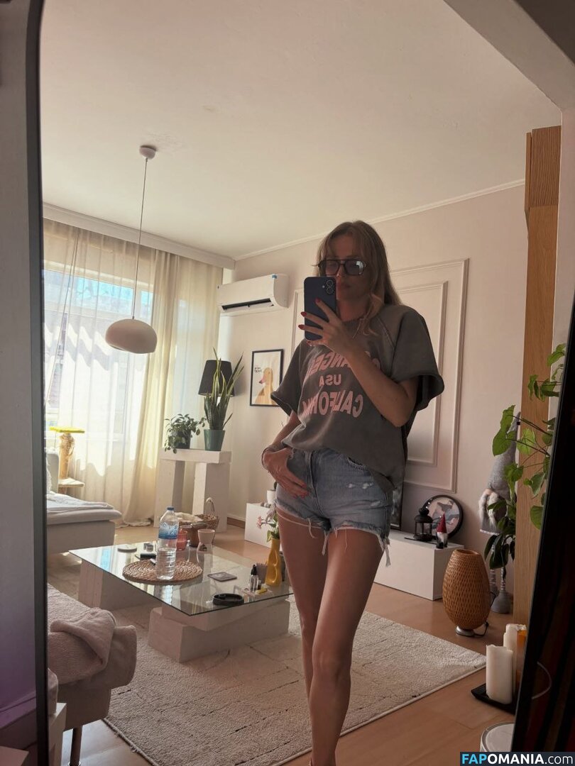 1ecemkaravus / Ecem Karavus / ecmkrvs / https: Nackt OnlyFans  Geleaktes Foto #14