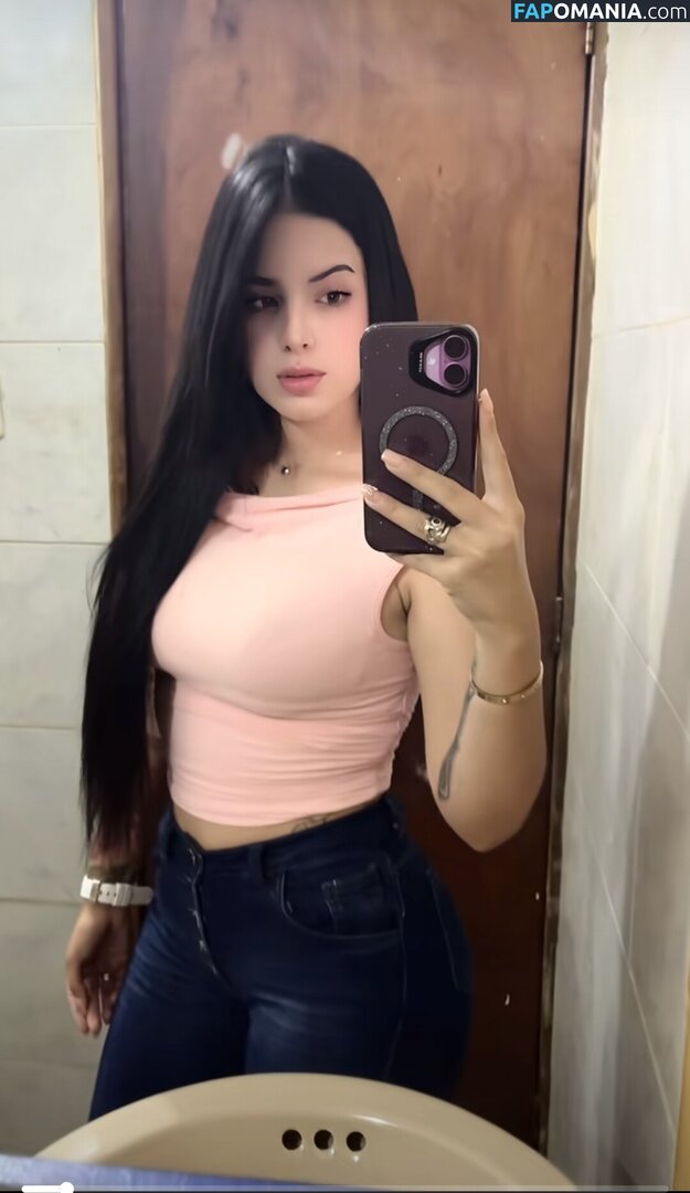 Edvcf16 / charlottegonzalez_02 Nackt OnlyFans  Geleaktes Foto #1