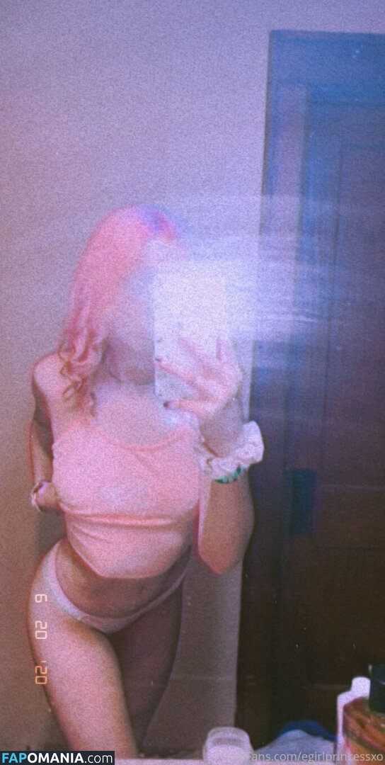 egirlprincess2 / egirlprincessxoxo Nackt OnlyFans  Geleaktes Foto #1