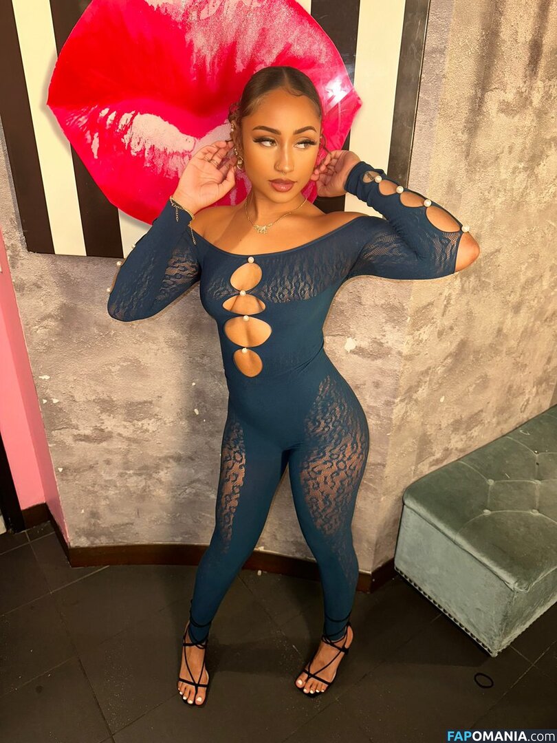 elajustright Nackt OnlyFans  Geleaktes Foto #2