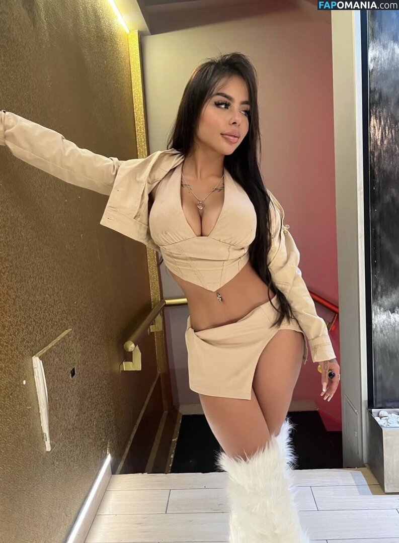 Ele Jamaica / elajamaica19 / imladyele Nackt OnlyFans  Geleaktes Foto #4