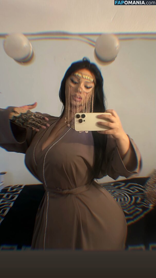 Wissem / _Elegancewoman_ / isswxm Nackt OnlyFans  Geleaktes Foto #2
