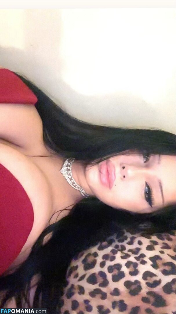 Wissem / _Elegancewoman_ / isswxm Nackt OnlyFans  Geleaktes Foto #3