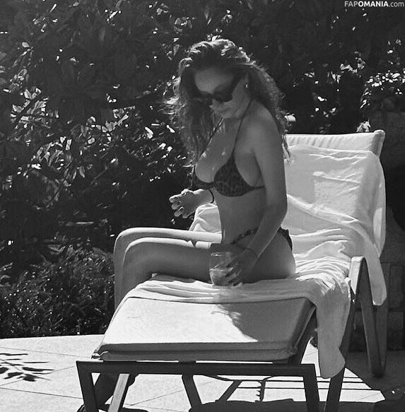 Elif Nesil Eliffnesil / eliffnesil / elifnesil2 Nackt OnlyFans  Geleaktes Foto #3
