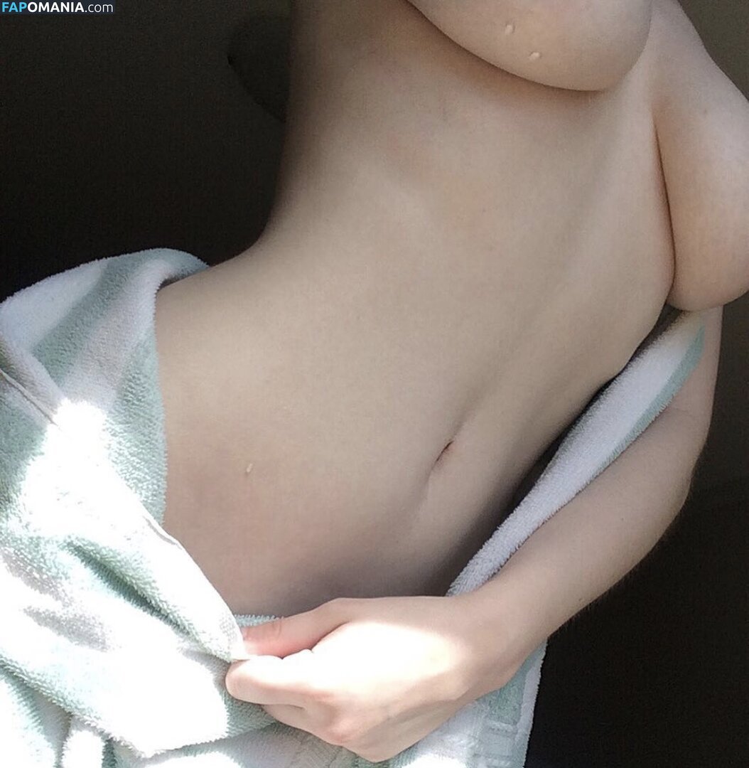 Elita Harkov / Yungelita Nackt OnlyFans  Geleaktes Foto #64