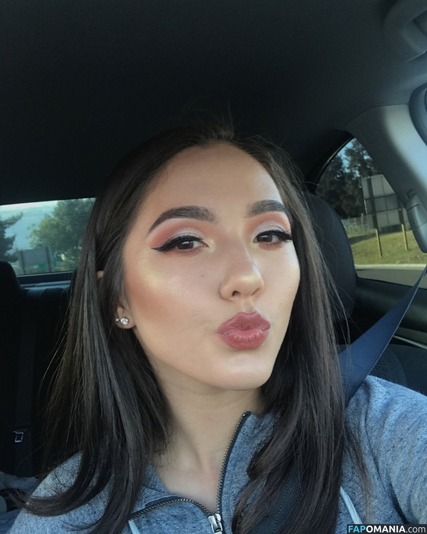 Eliza Chau / elizachau_ / elizaluv Nackt OnlyFans  Geleaktes Foto #12