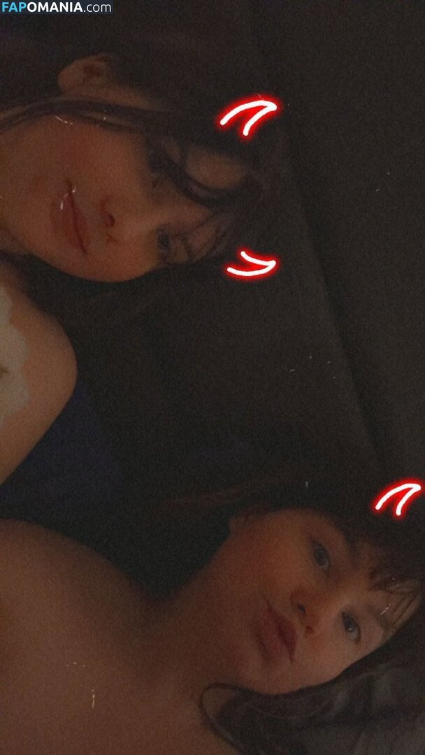 Eliza Makki / cryspiitz / elizamakki / https: Nackt OnlyFans  Geleaktes Foto #15