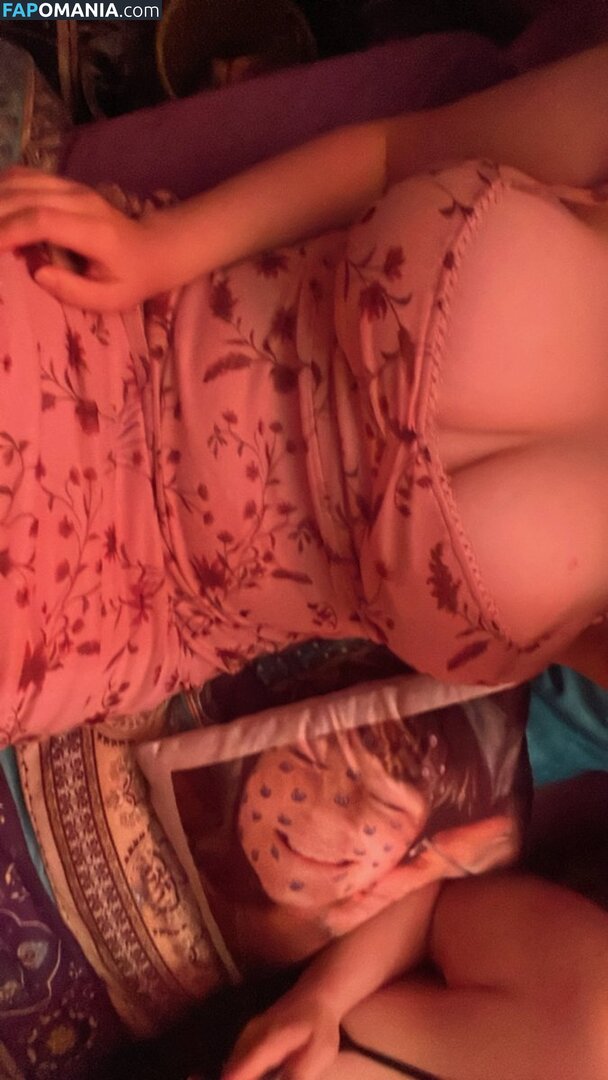 Eliza Makki / cryspiitz / elizamakki / https: Nackt OnlyFans  Geleaktes Foto #16