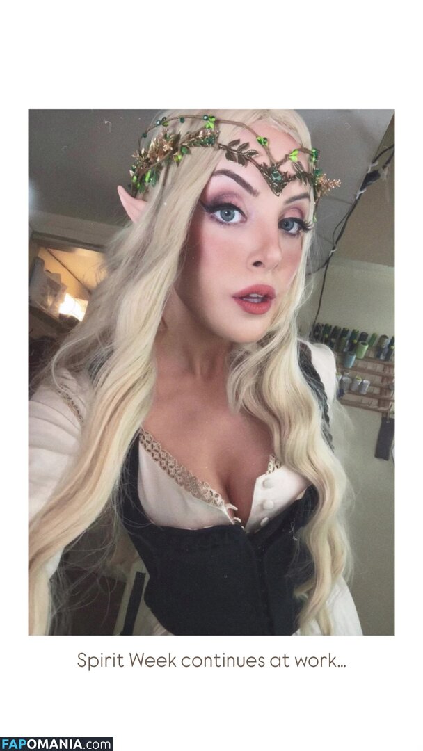 Elizabeth Gillies / lizgillz Nackt OnlyFans  Geleaktes Foto #2