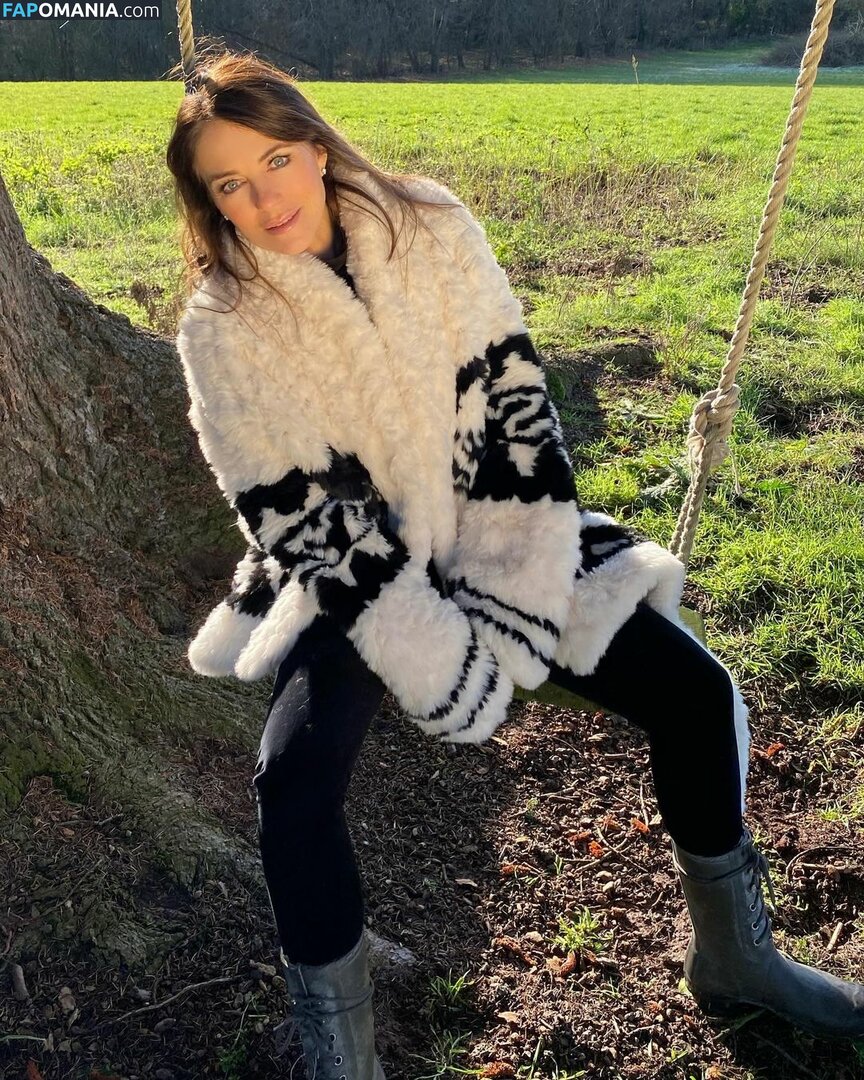 Elizabeth Hurley / elizabethhurley / elizabethhurley1 Nackt OnlyFans  Geleaktes Foto #334