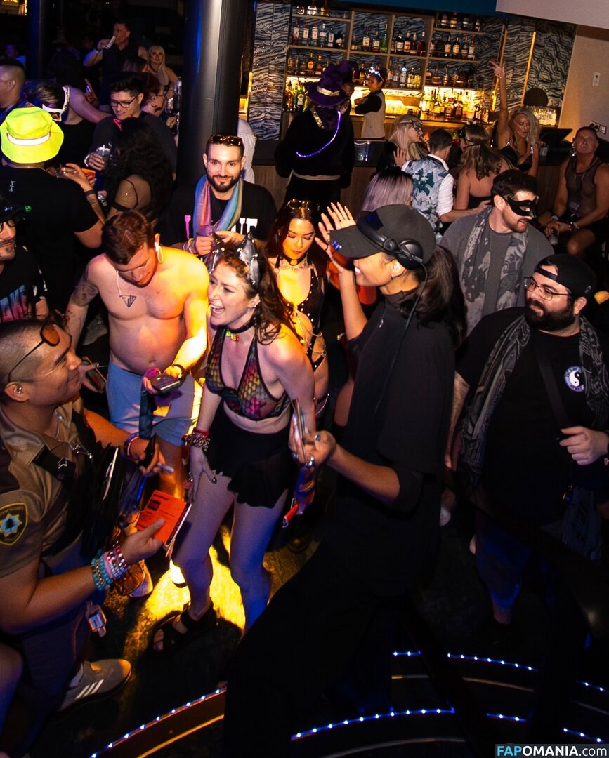 Ella Balinska / ellabalinska Nackt OnlyFans  Geleaktes Foto #9