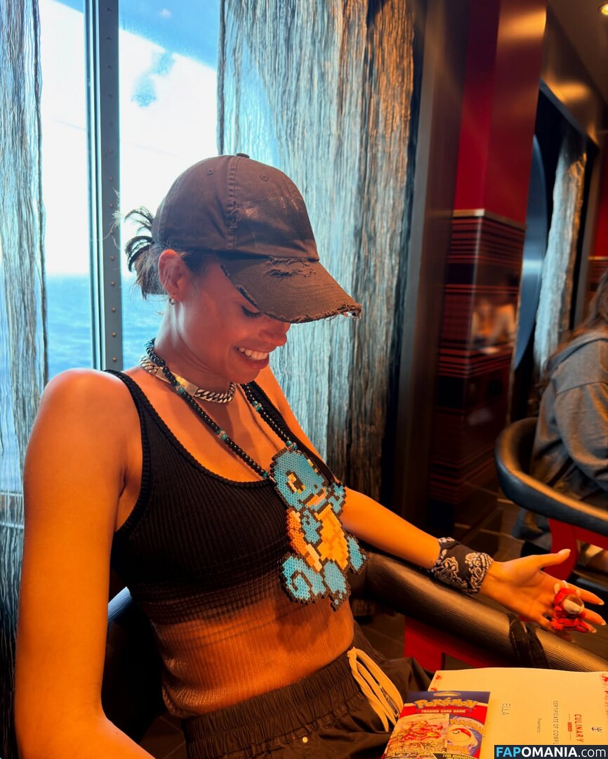 Ella Balinska / ellabalinska Nackt OnlyFans  Geleaktes Foto #11