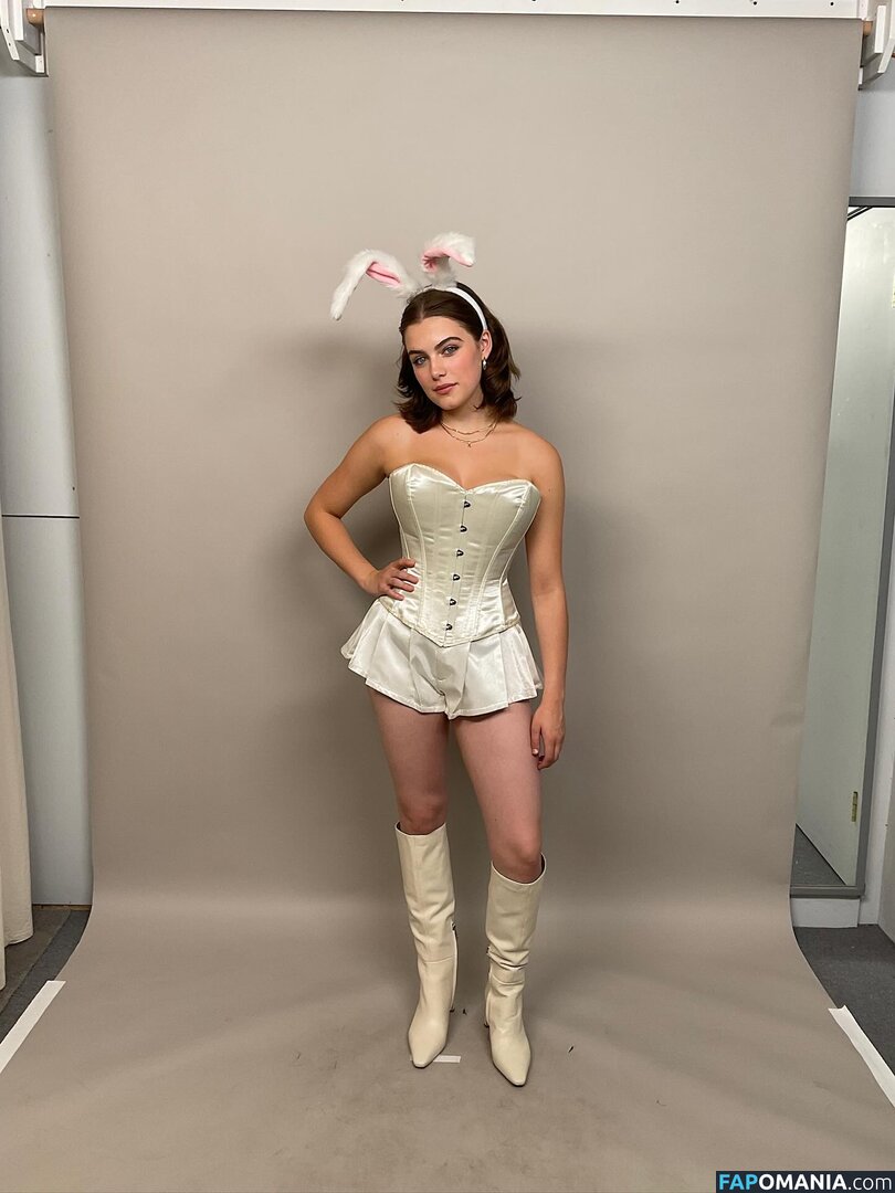 Ella Bright / ellabright__ / https: Nackt OnlyFans  Geleaktes Foto #1