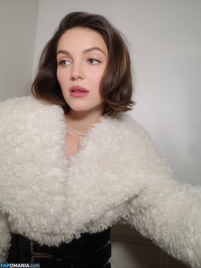 Ella Hunt / EllaHunt Nackt OnlyFans  Geleaktes Foto #96