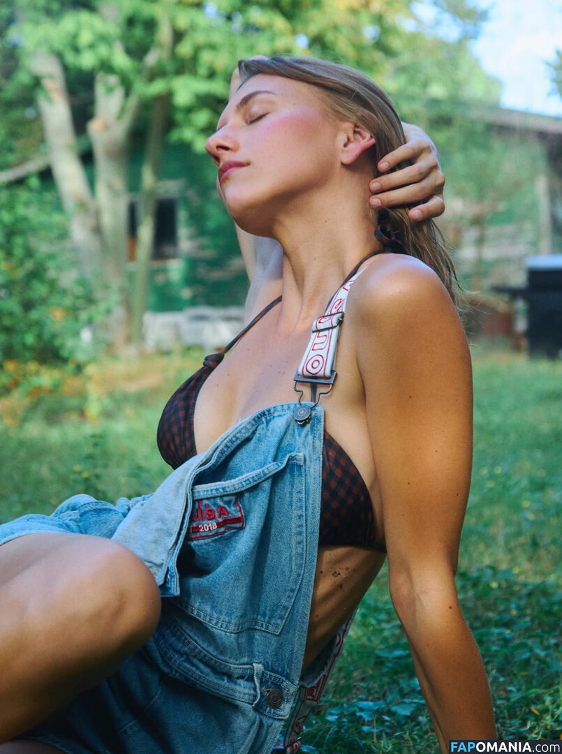 Ella Kernkamp / ellakernkamp Nackt OnlyFans  Geleaktes Foto #5