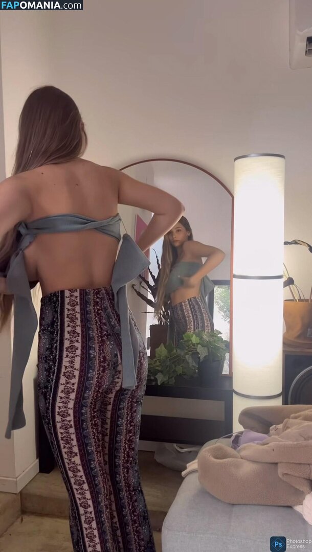 Ella Netzer / ella_netzer8 Nackt OnlyFans  Geleaktes Foto #1