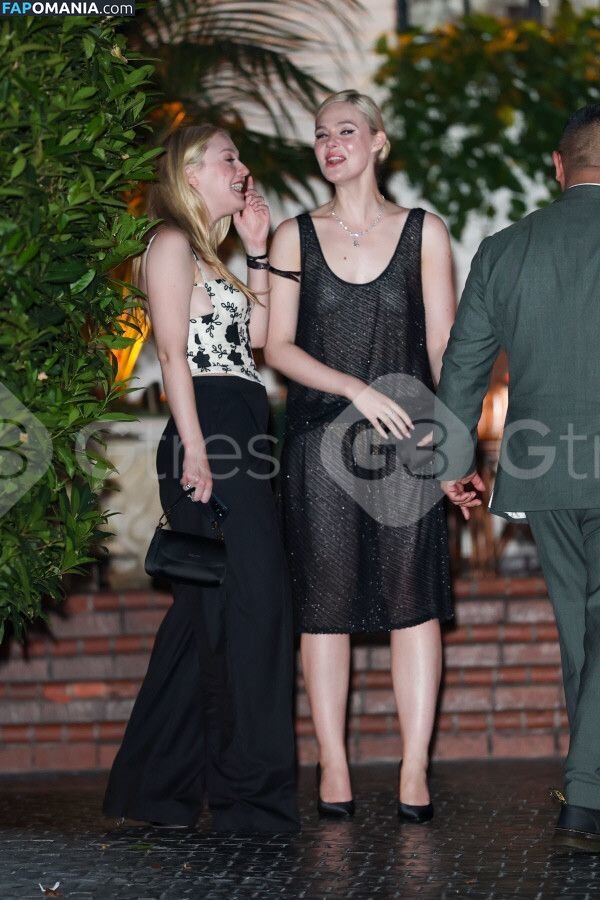 Elle Fanning / ellefanning Nackt OnlyFans  Geleaktes Foto #17