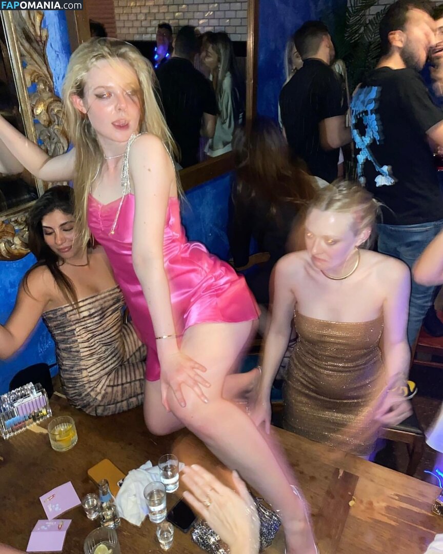 Elle Fanning / ellefanning Nackt OnlyFans  Geleaktes Foto #89