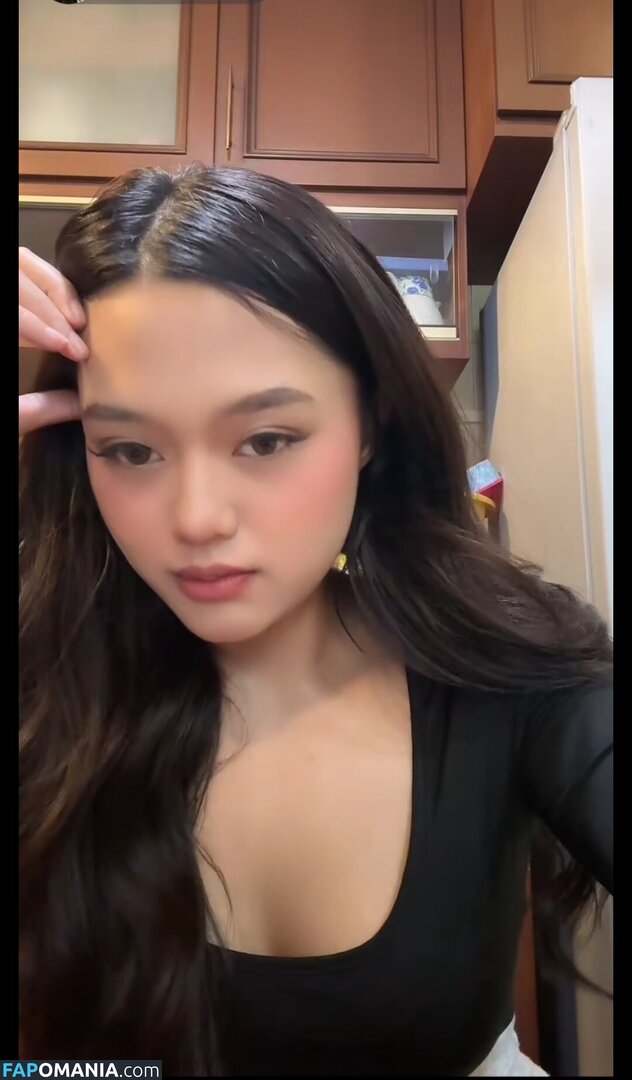 Ellesyanamira / PrincessEllesya Nackt OnlyFans  Geleaktes Foto #1