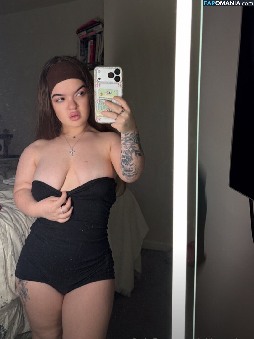 Ellie Cassidy / ellie__cassidy / elliecassidy Nackt OnlyFans  Geleaktes Foto #2