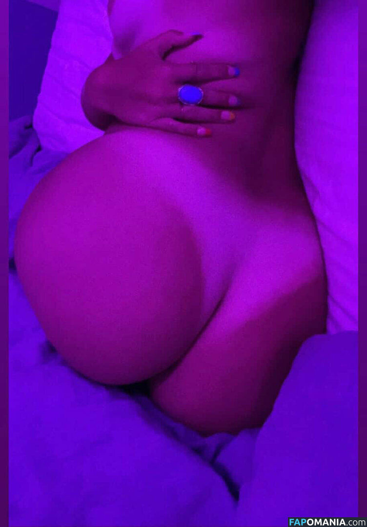 Ellie / Ellie Hammond / ellie.rhammond_ Nackt OnlyFans  Geleaktes Foto #14