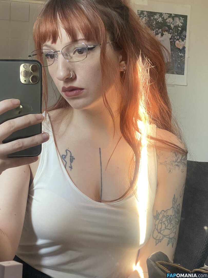 Ellie Haze / sgh.ellieehaze Nackt OnlyFans  Geleaktes Foto #4