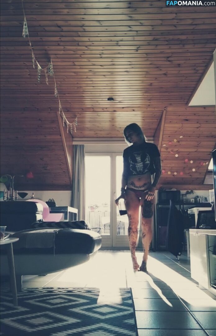 Elliex13 / https: Nackt OnlyFans  Geleaktes Foto #3