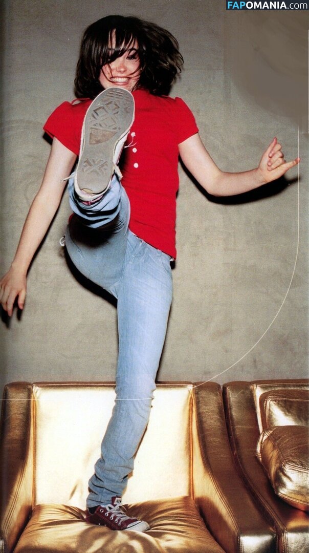 Elliot Page / elliotpage / formerly Ellen Page Nackt OnlyFans  Geleaktes Foto #12